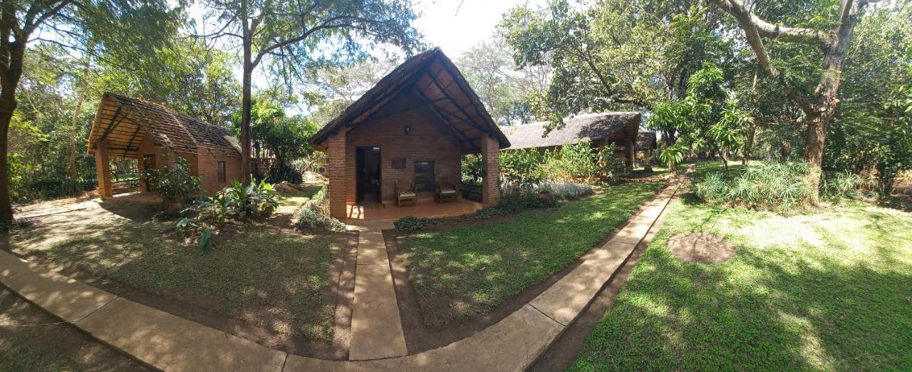 Barefoot Lodge And Safaris - Malawi Λιλόνγκουε Εξωτερικό φωτογραφία