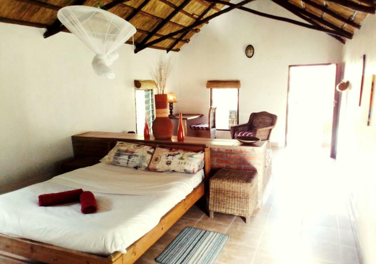 Barefoot Lodge And Safaris - Malawi Λιλόνγκουε Εξωτερικό φωτογραφία